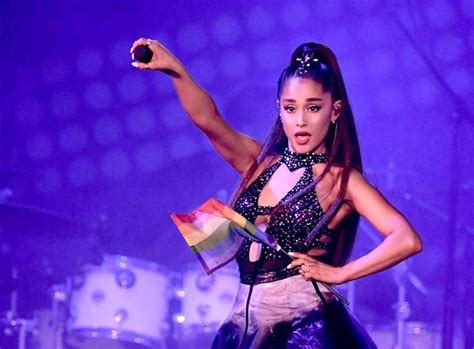 has ariana grande ever posed nude|Ariana Grande poses in nothing but body paint to promote new。